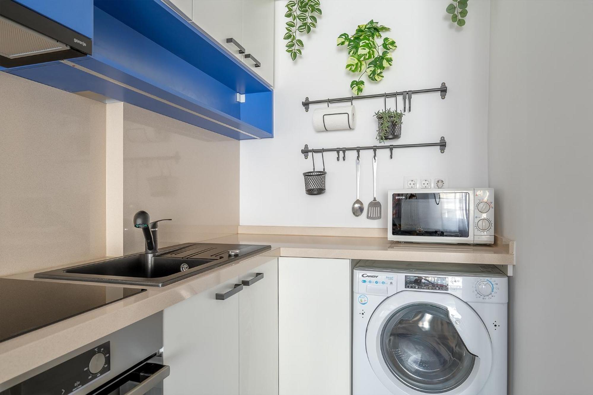 Newly Renovated!!! - Modern Apartment 10 Minutes From The Grand Boulevard Budapest Bagian luar foto
