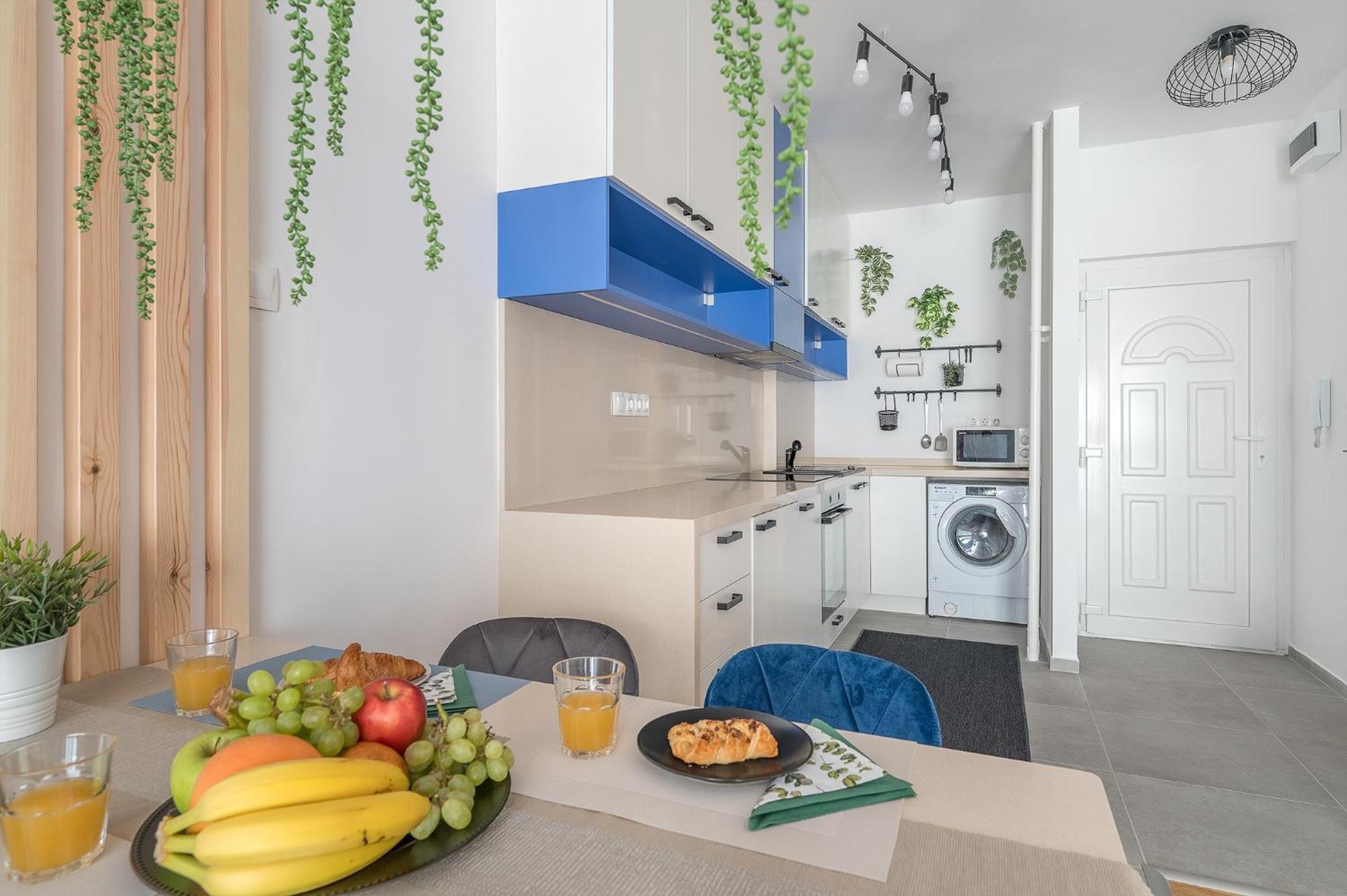 Newly Renovated!!! - Modern Apartment 10 Minutes From The Grand Boulevard Budapest Bagian luar foto